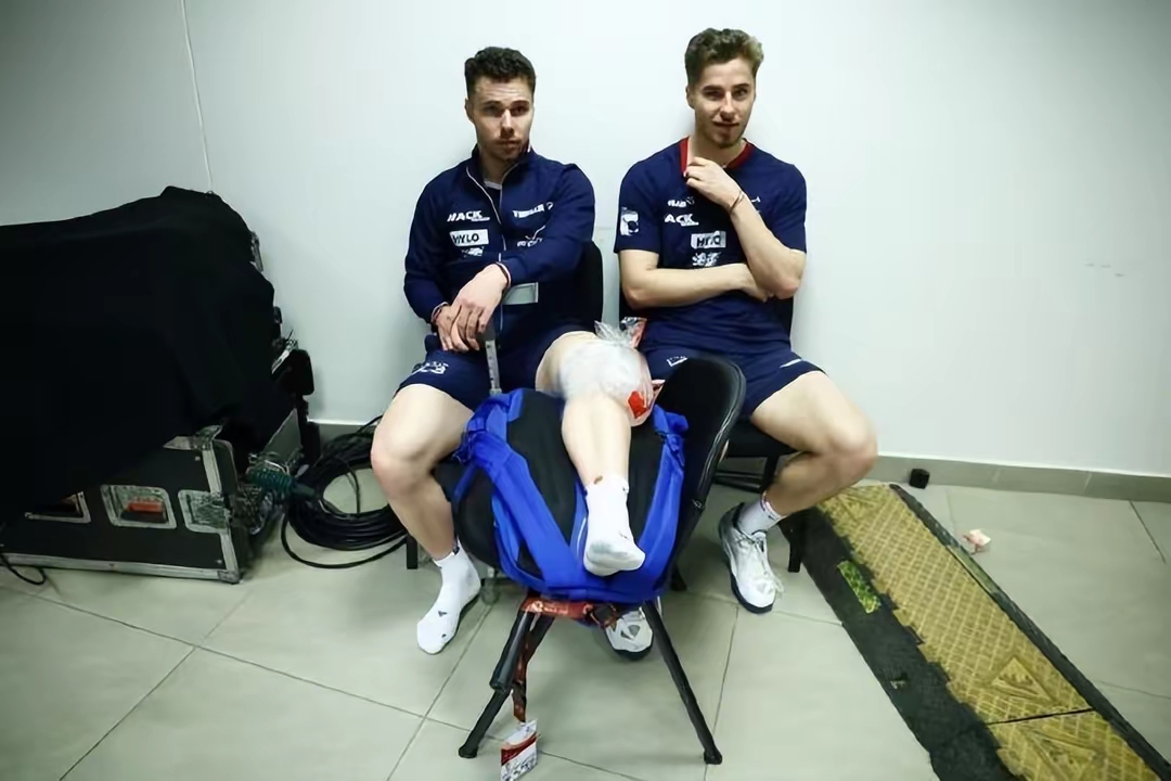 包含德国乒乓球队碾压法国乒乓球队，波尔制霸全场的词条