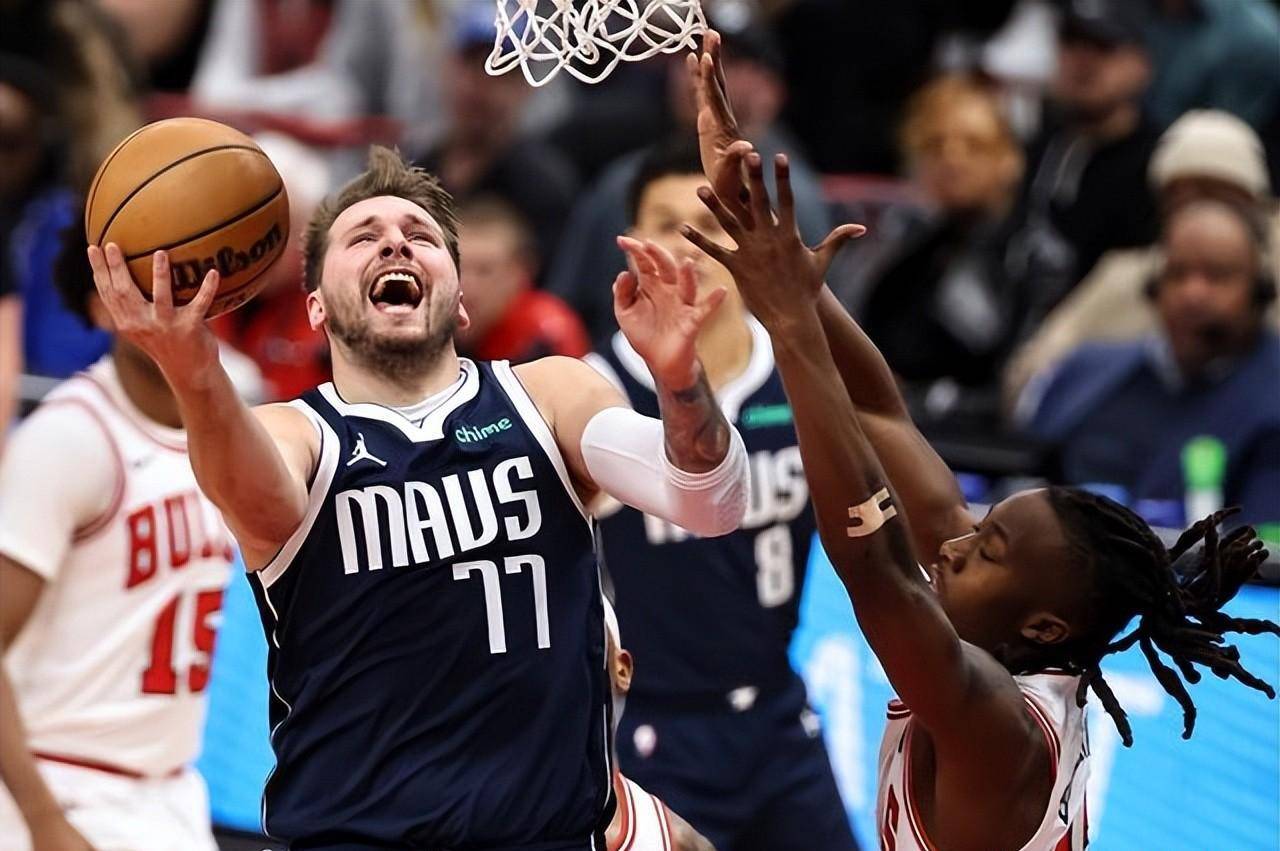 开云体育登录-步行者鏖战独行侠，武切维奇刷新纪录