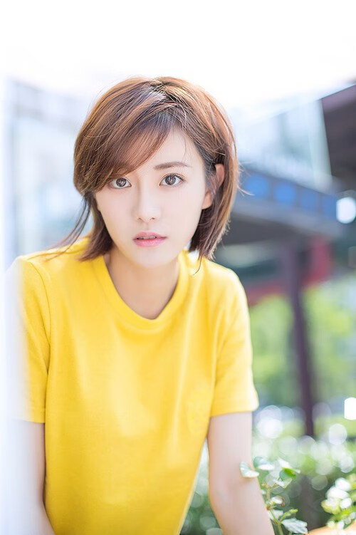 逆流独舞，在汽车城的寒夜里，米切尔重新定义孤胆美学