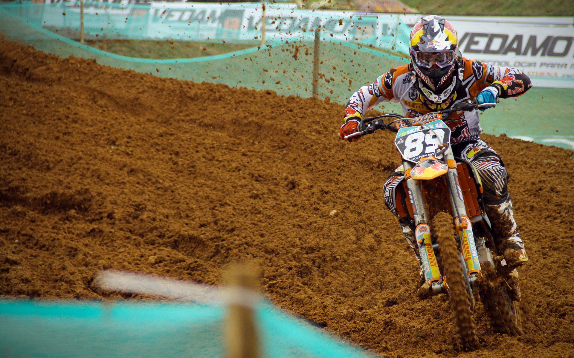 开云体育入口-新王登基！卡塔尔逆袭威尔士，贝林厄姆在世纪之战中宣告接管